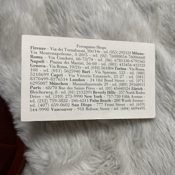 Ferragamo Crossbody Vintage - Picture 13 of 13